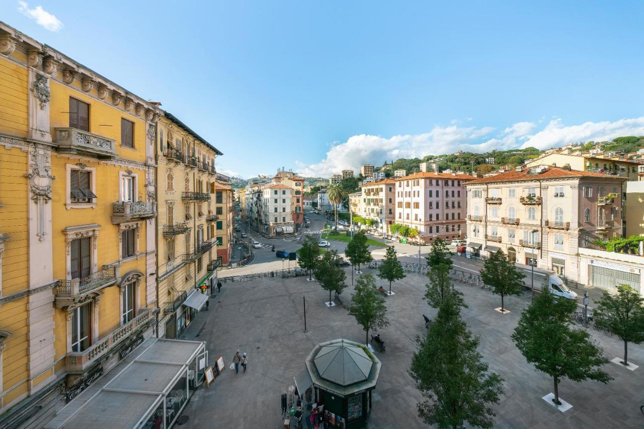 Affittacamere Superior Del Golfo E Delle 5 Terre La Spezia Exterior photo